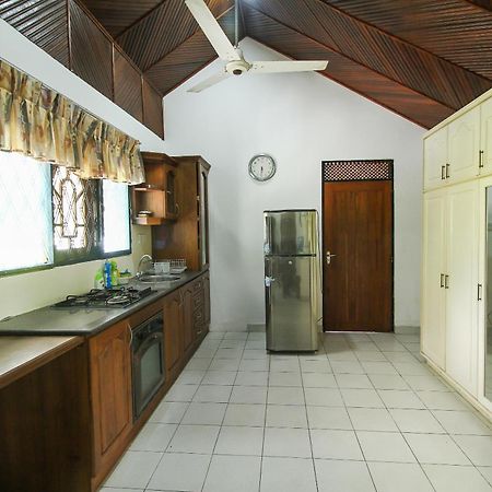 Lioni Holidays Villa Negombo Værelse billede