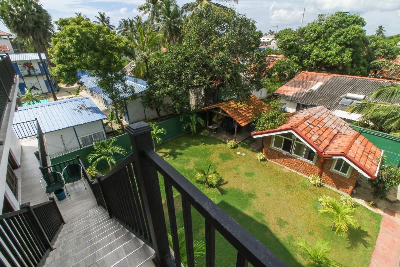 Lioni Holidays Villa Negombo Eksteriør billede