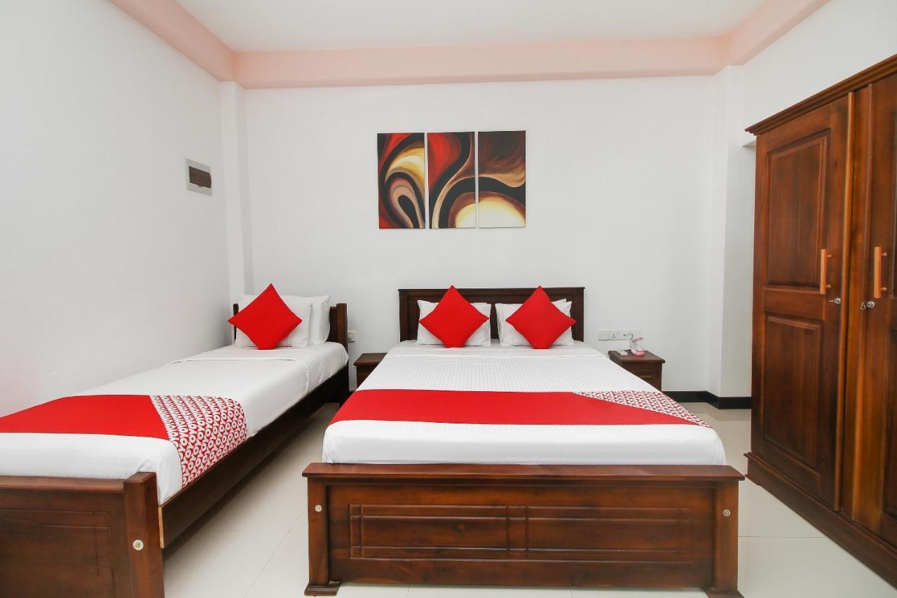 Lioni Holidays Villa Negombo Eksteriør billede