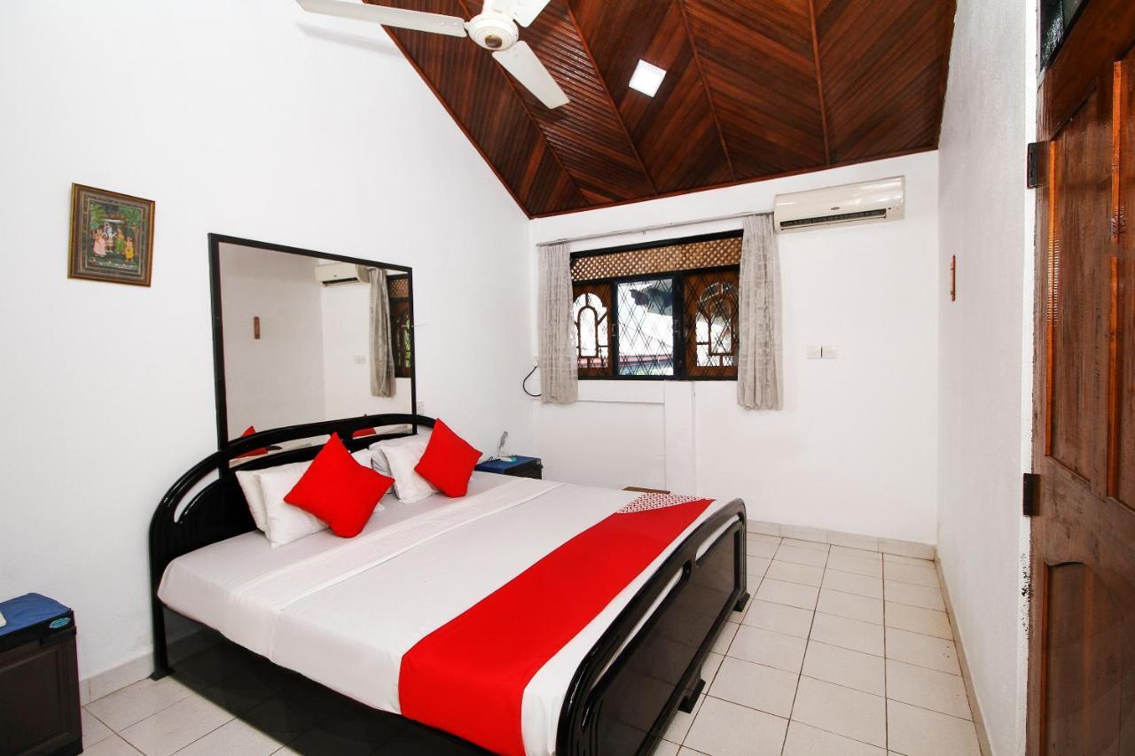 Lioni Holidays Villa Negombo Eksteriør billede