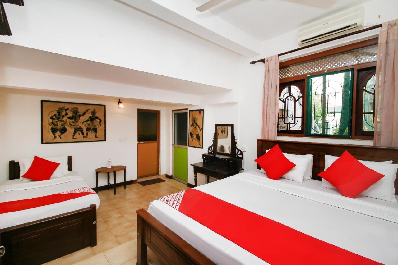 Lioni Holidays Villa Negombo Eksteriør billede