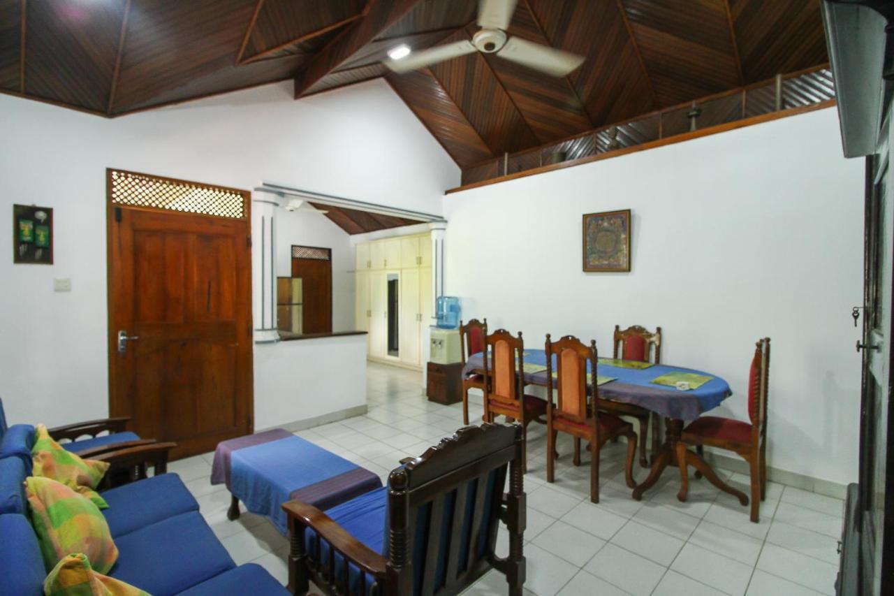 Lioni Holidays Villa Negombo Eksteriør billede